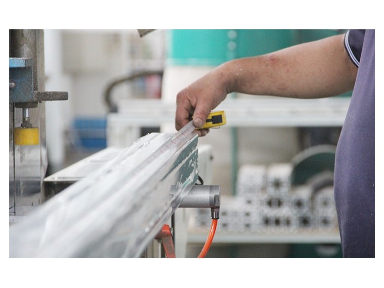 鋁型材的價格如何計算？