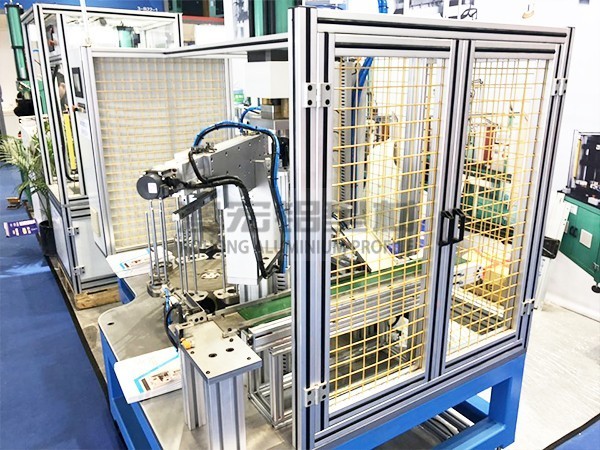 工業(yè)設(shè)備安全圍欄 工業(yè)設(shè)備安全圍欄